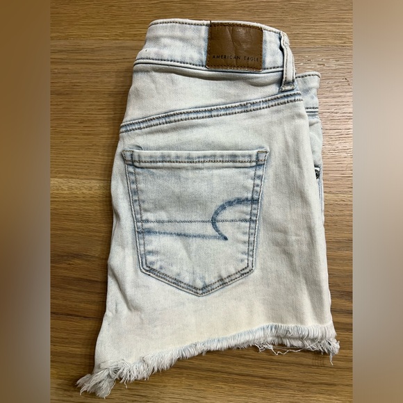 American Eagle Next Level Shorts - Light Wash - Picture 1 of 8